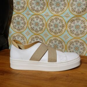 THE FLEXX White Leather Sneakers with Tan Elastic Crossing Bands, size 38